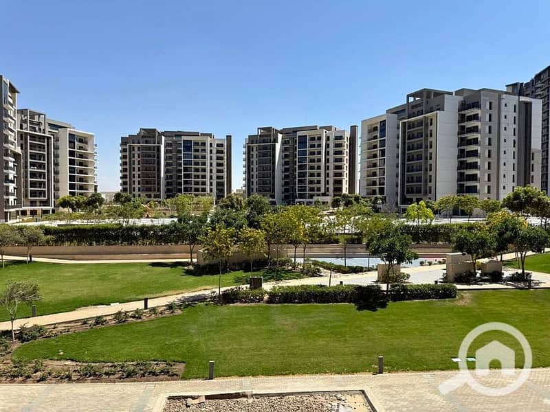 7 557215381_25202430172716111_4001696488153091589_n. jpg