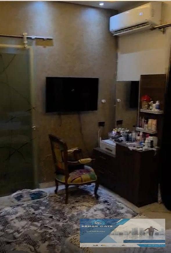 12 59ca273e-2c5c-4697-a9a6-865eb75c794a. jpg