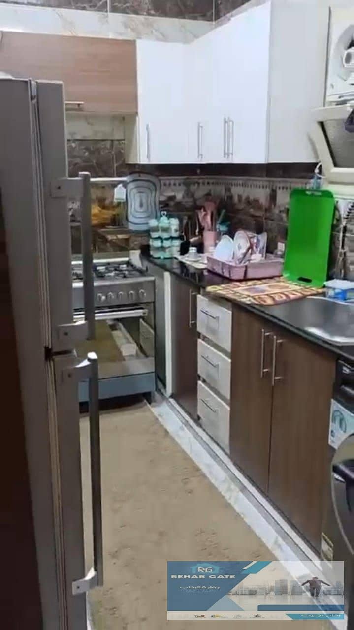 18 ed8c189b-571d-4945-8519-98568978281c. jpg