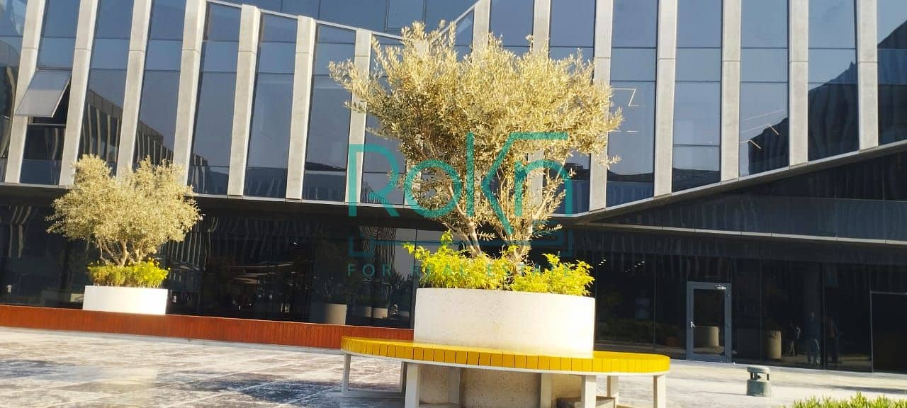 4 24477115-725d-4577-ae2a-1b3f189937f1. jpg