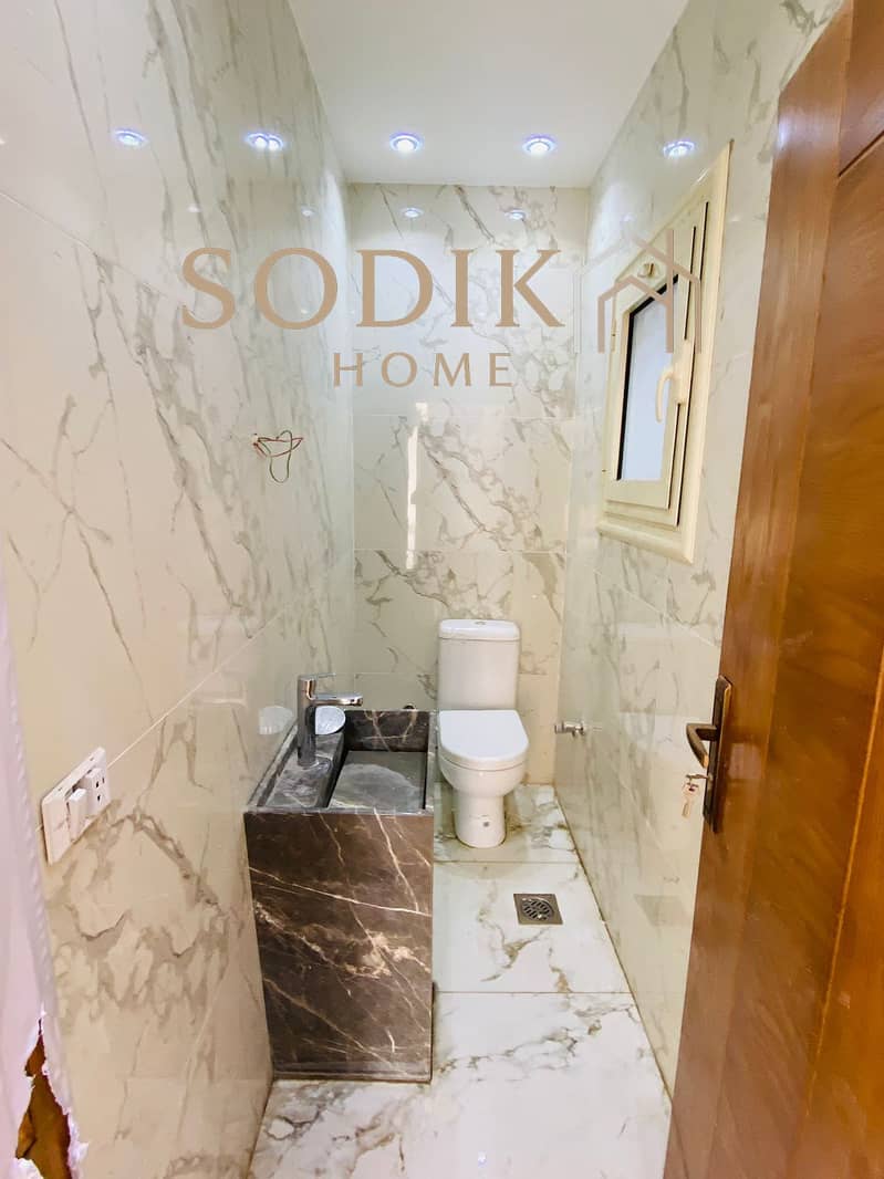 11 WhatsApp Image 2025-09-24 at 3.32. 09 PM. jpeg