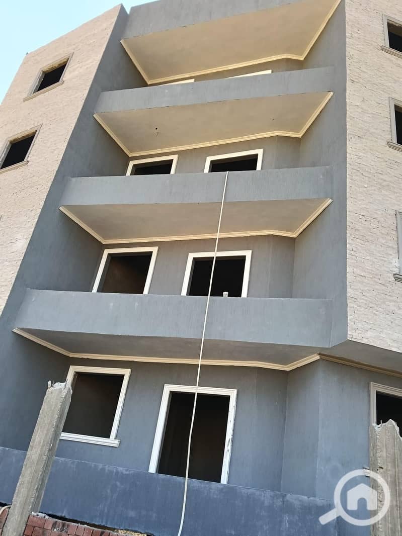 10 b8a4ff00-da48-4e26-83d4-13610899696f. jpg