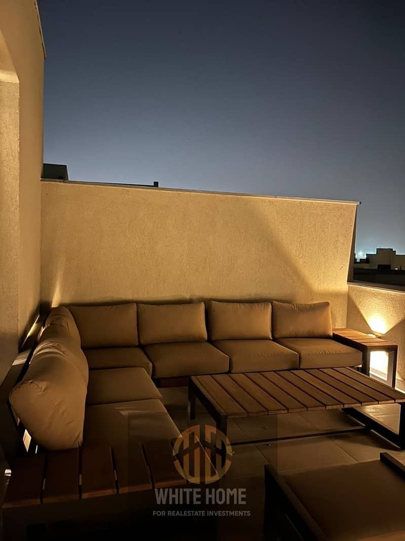 3 967ecc11-3f10-45f6-924f-a2e172aa5ed5. jpeg