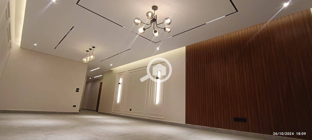 4 97546cc6-1d8c-4608-b36c-bfa7db199f07. jpeg