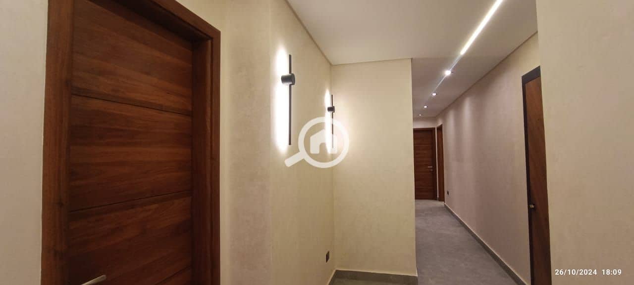 6 a1a26f36-3fa1-4804-8cd4-92d4afb99e5a. jpeg