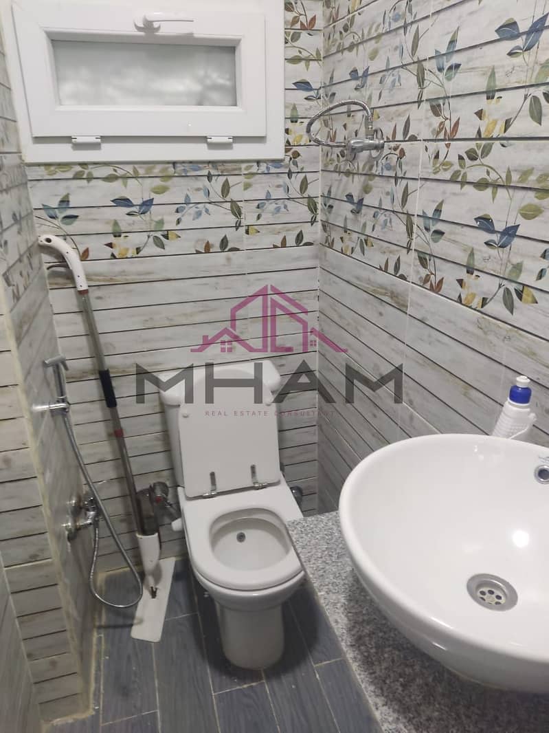 11 photo_5821224628498664481_y. jpg