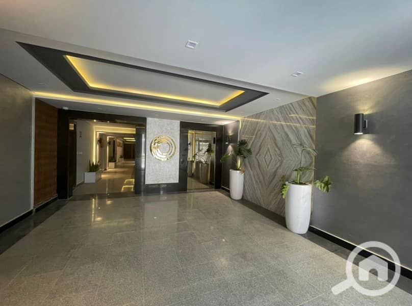 5 WhatsApp Image 2025-10-13 at 12.52. 20 PM (1). jpeg