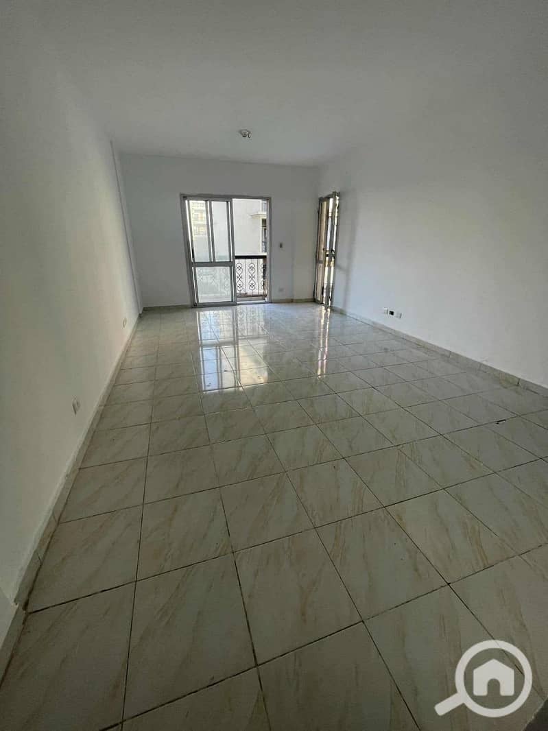 3 29a8c28a-199b-4ab8-b3ab-00d5420263a8. jpeg