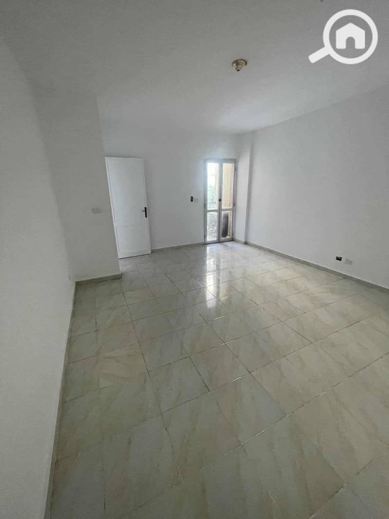 5 56fdbe93-5c69-4e8b-a738-ce9f8abc3d85. jpeg