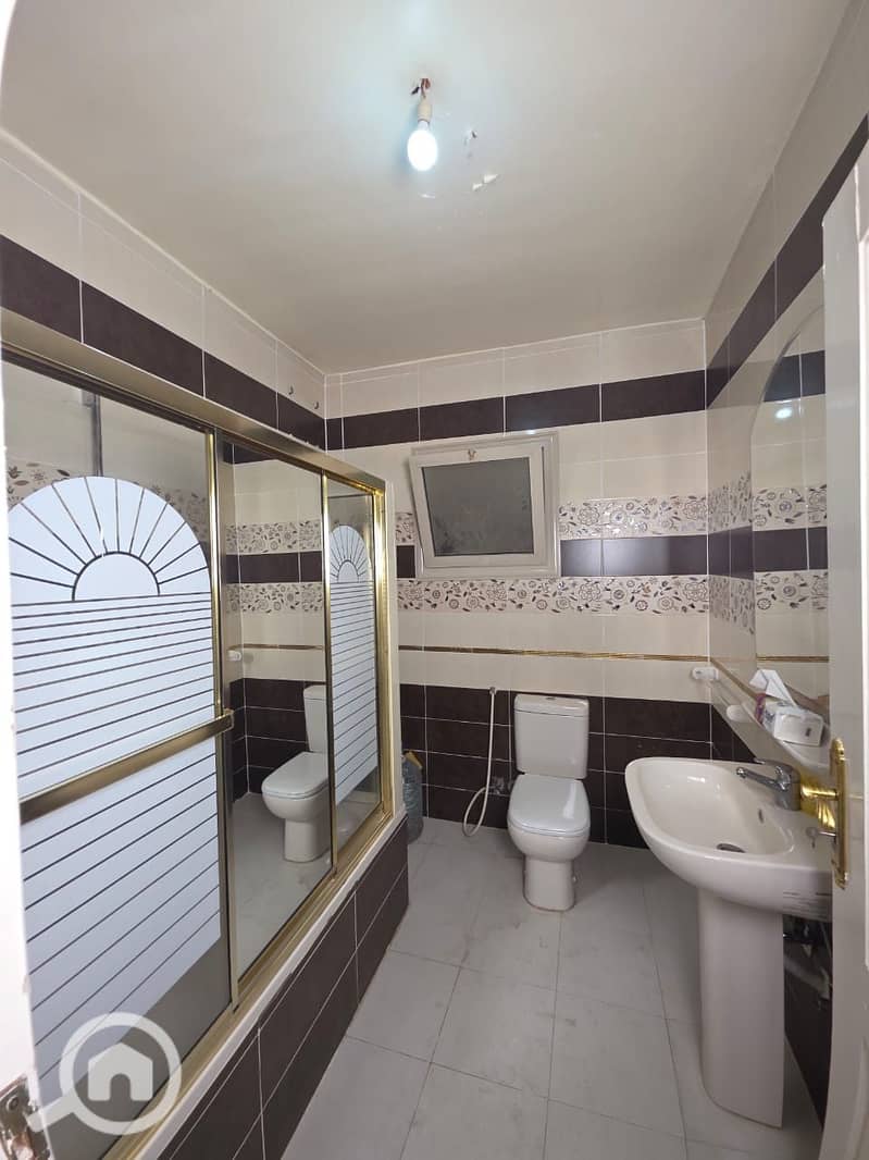 5 WhatsApp Image 2025-11-16 at 4.10. 38 PM. jpeg