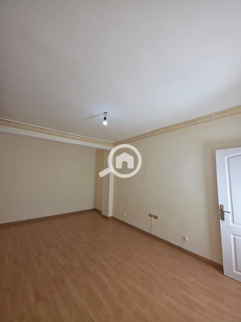 7 WhatsApp Image 2025-11-16 at 4.09. 32 PM. jpeg