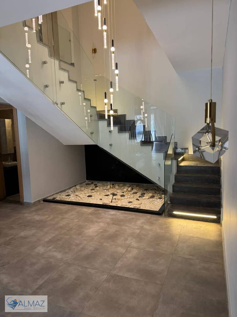 2 WhatsApp Image 2025-11-16 at 4.51. 51 PM (1). jpeg