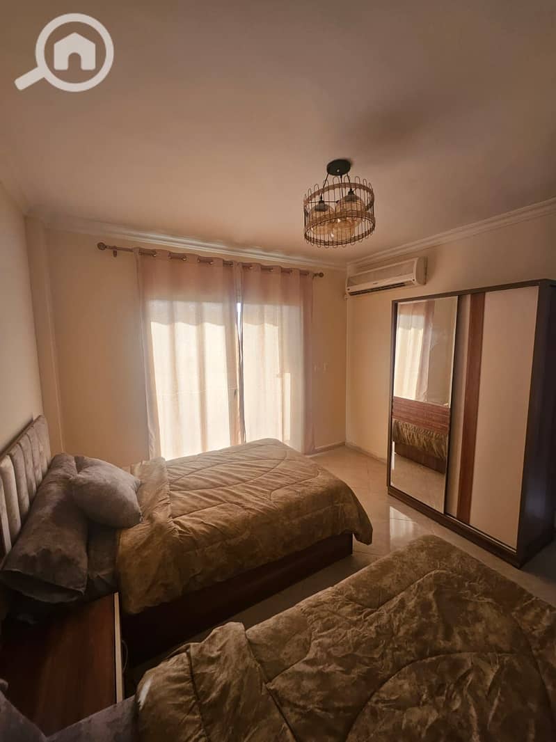 5 95c5651f-1098-41f4-8d3d-3971c0e662b1. jpg