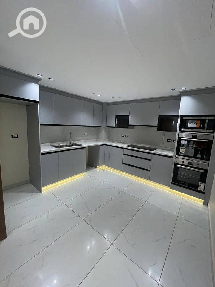 11 480685651_3912180082330988_5633048931011965270_n. jpg