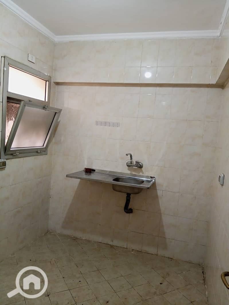 6 3e4b4d08-38a1-4e25-9b77-bb791fcf3118. jpeg