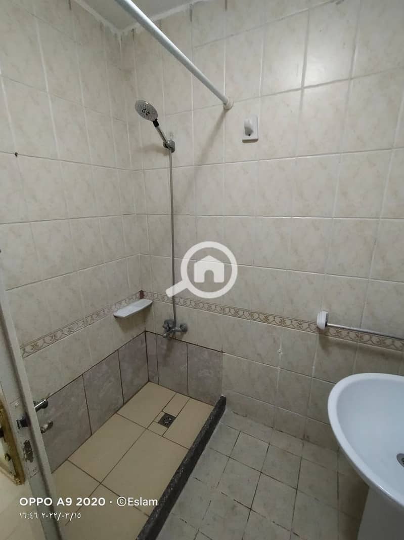 5 5b46a0c0-e65b-48e7-9c4a-f5e3ba61ba4c. jpeg