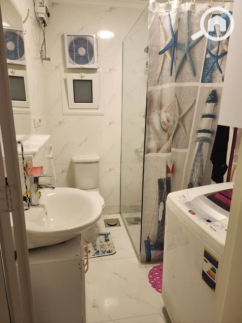 11 fd6ba74f-a3a2-4b79-87f8-a6784908e055. jpg