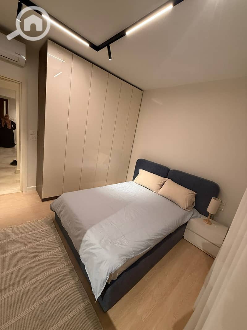 6 WhatsApp Image 2025-11-15 at 4.16. 40 PM. jpeg