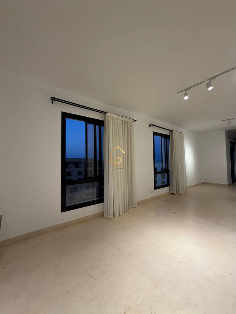 2 WhatsApp Image 2025-11-15 at 2.58. 29 PM (1). jpeg