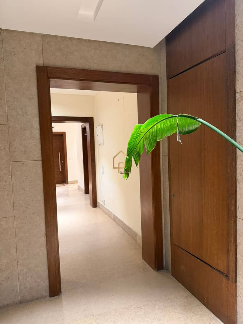 19 WhatsApp Image 2025-11-15 at 2.58. 33 PM. jpeg