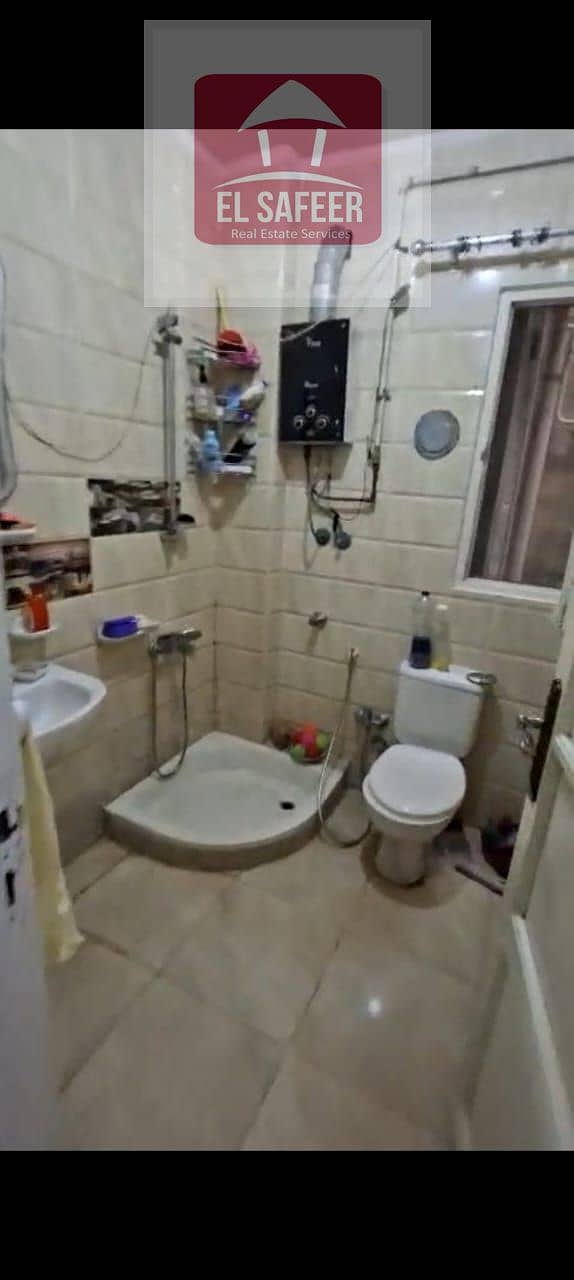 8 e88e7fec-2e24-4bc7-a902-f40a9b83cf56. jpg