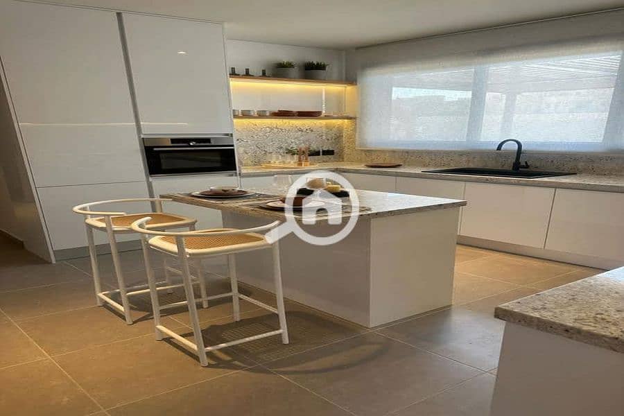 5 FB_IMG_1741603949472_900x600. jpg