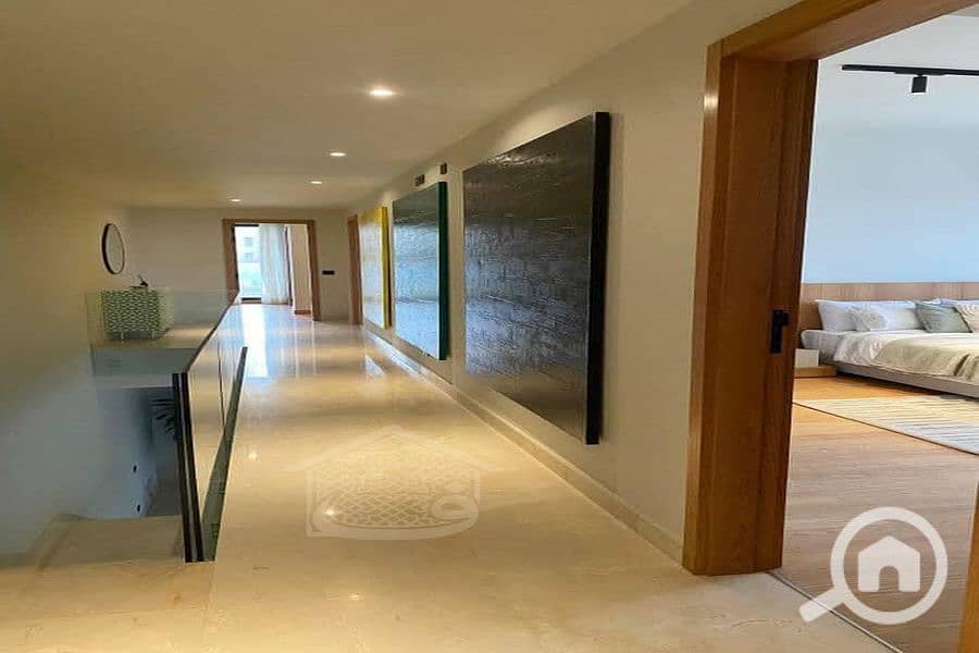 9 Background (3)_900x600. jpg