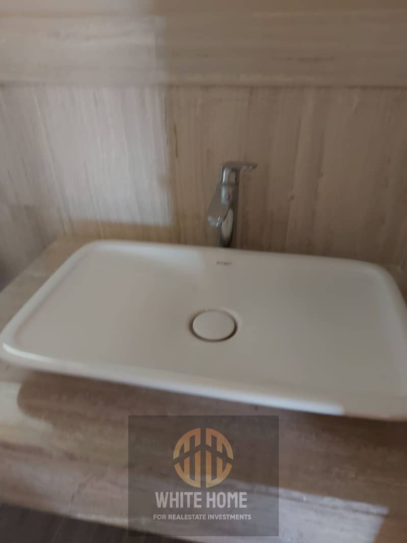 5 6029169c-08d9-4a22-817c-9ac0ef375db5. jpeg