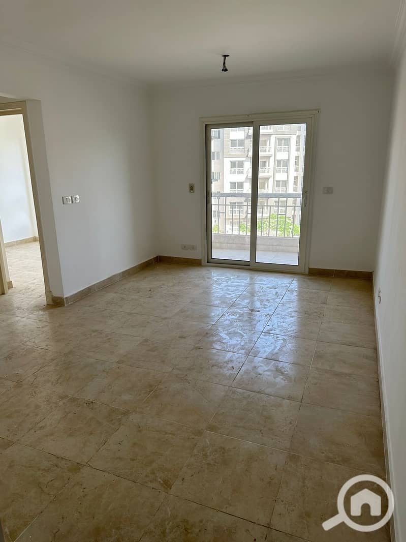 9 844d8c02-7967-4fc7-b1aa-9f09099e89f2. jpeg