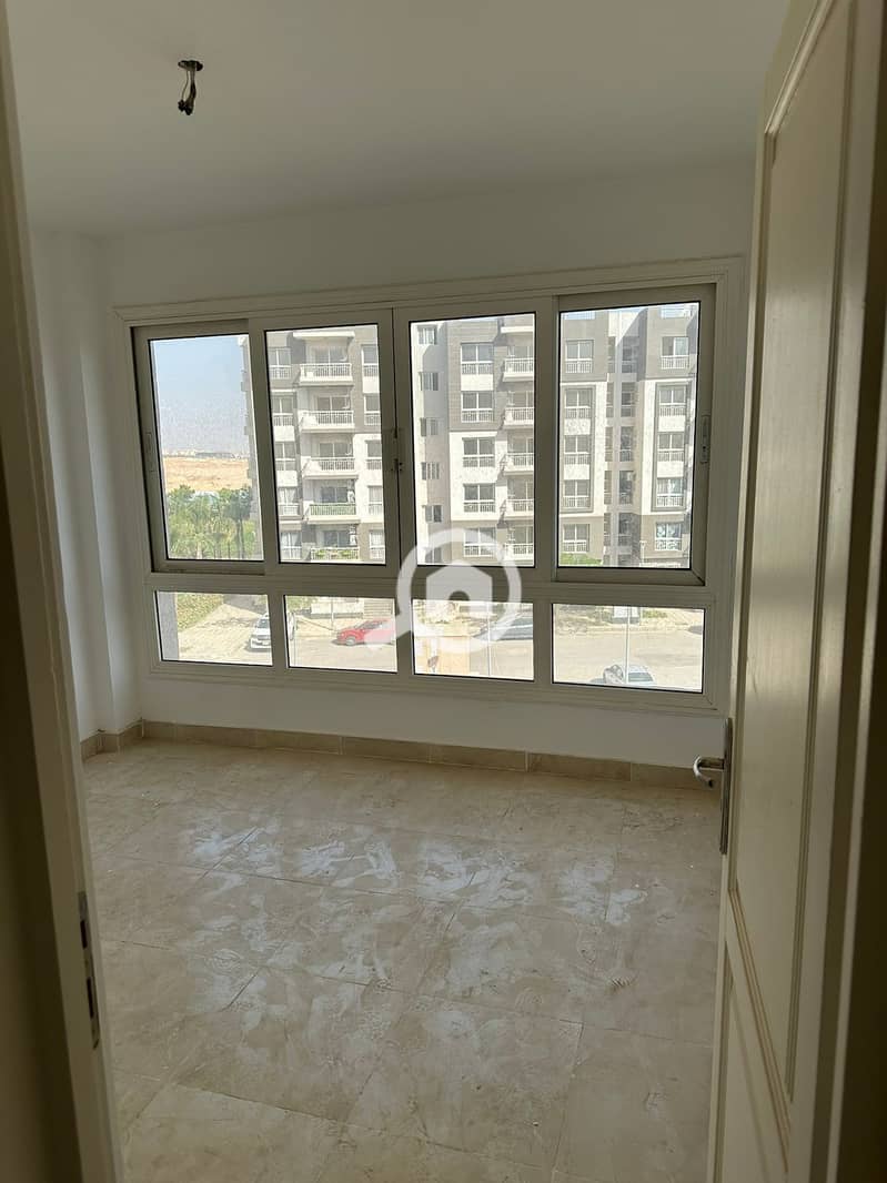 10 5093da55-005a-45b4-acb7-8e5461dd7b8f. jpeg