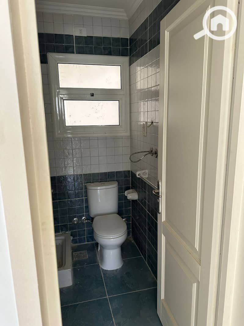 11 bde3d91d-af93-4cc2-8ca5-fd75efc59681. jpeg