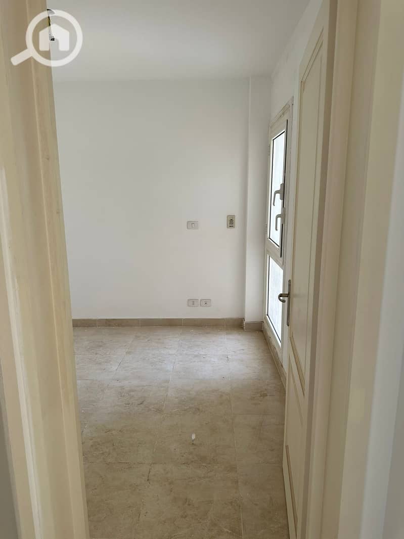 12 c17aa7cc-5c06-42bb-9c3b-f7136a556f27. jpeg