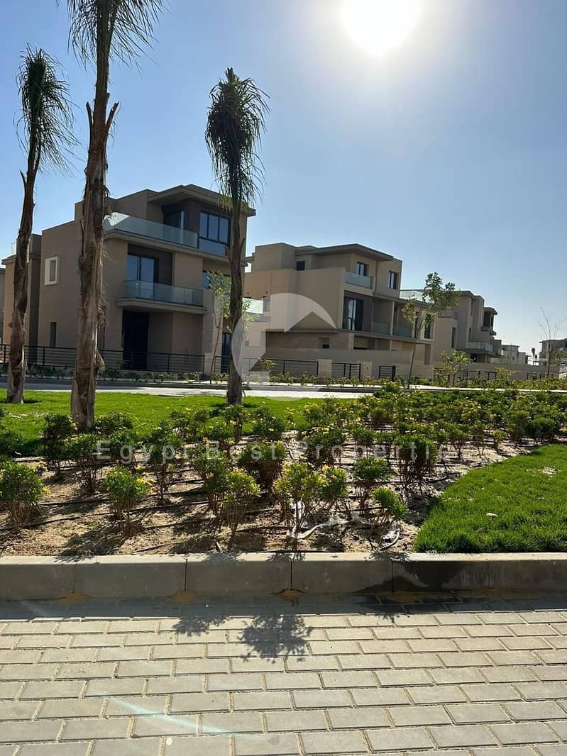 6 WhatsApp Image 2025-10-07 at 4.52. 50 PM (1). jpeg