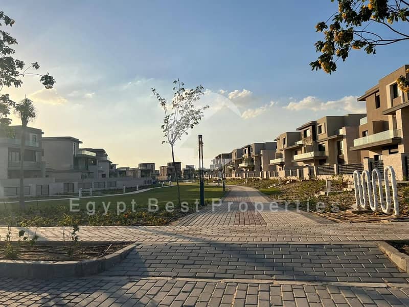 10 WhatsApp Image 2025-10-07 at 4.52. 46 PM. jpeg