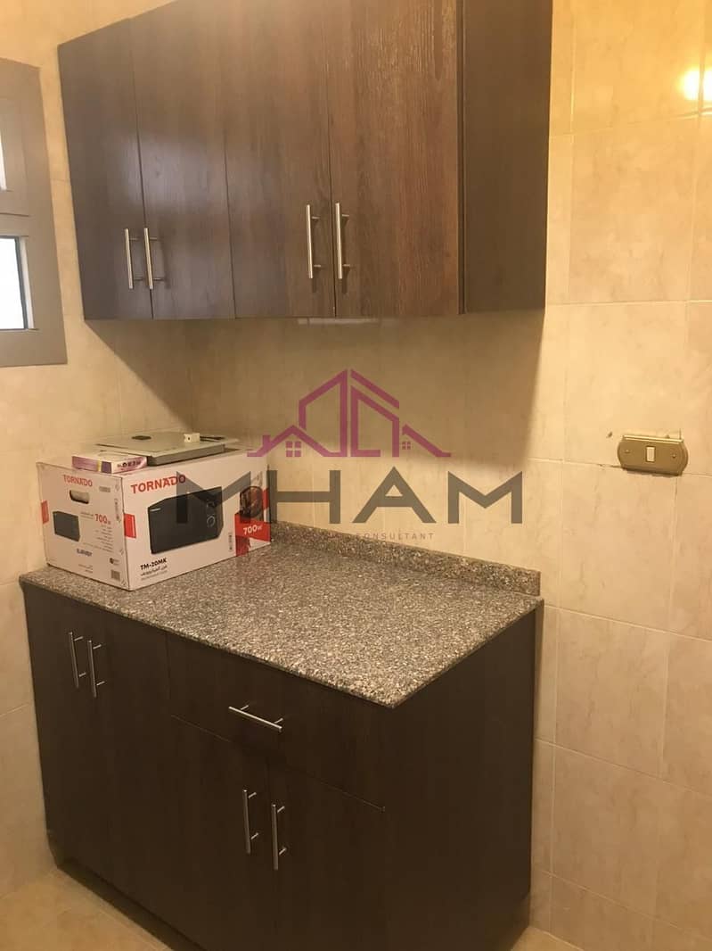 28 photo_5821176988721417507_y. jpg