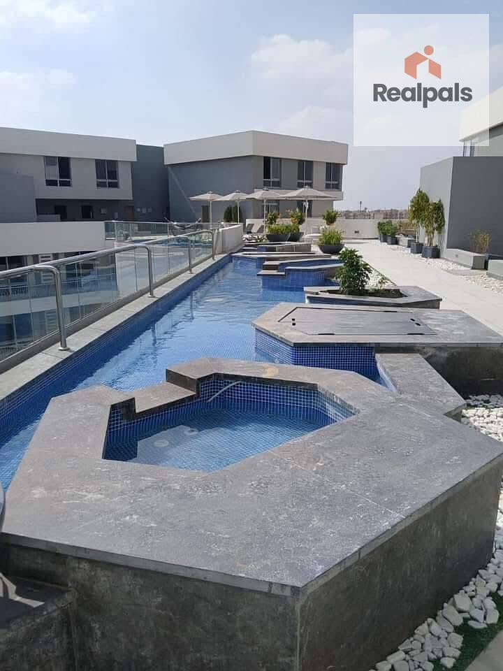 6 WhatsApp Image 2025-11-16 at 6.21. 41 PM (2). jpeg