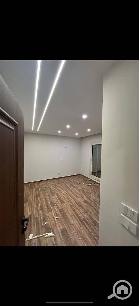 3 afd5d1c6-75dd-48a8-8d26-73e3ce9dc072. jpeg