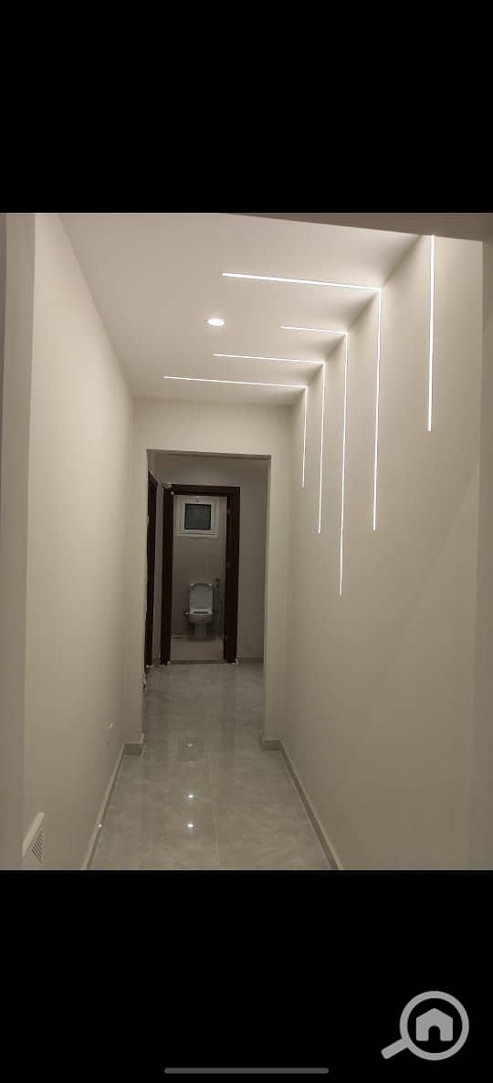 6 6bd1a3b3-04c6-49a6-9a50-7680891691cb. jpeg