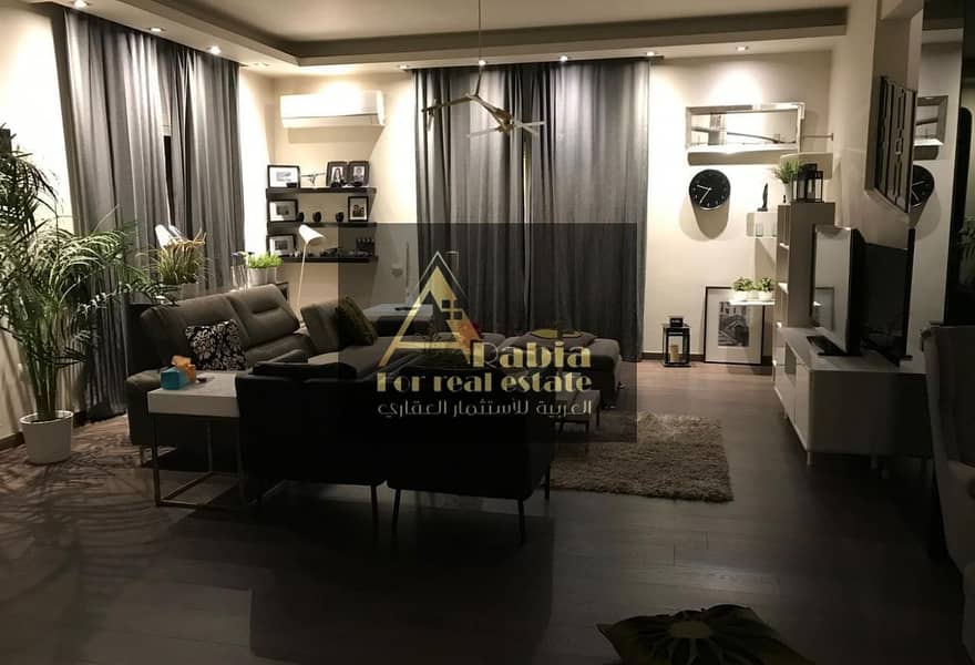 7 fbf945bb-8b13-44d3-a653-4a159e914877. jpg