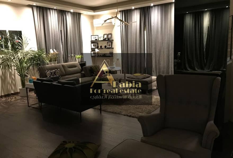 18 2725f583-9ca1-4e83-9aac-f8cb4a6ef902. jpg