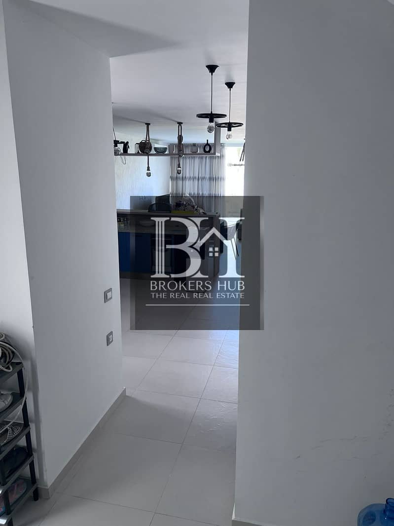 9 713948bb-dc28-41e3-8e8b-a5f0c44fab46. jpeg