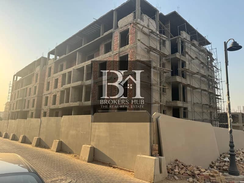 2 b1197deb-96d1-49dc-baaf-05a3e891e8f6. jpeg