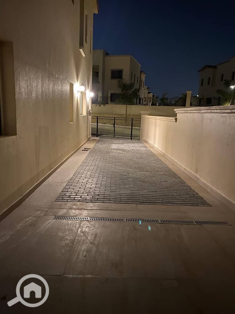 12 WhatsApp Image 2025-09-30 at 5.05. 24 PM. jpeg