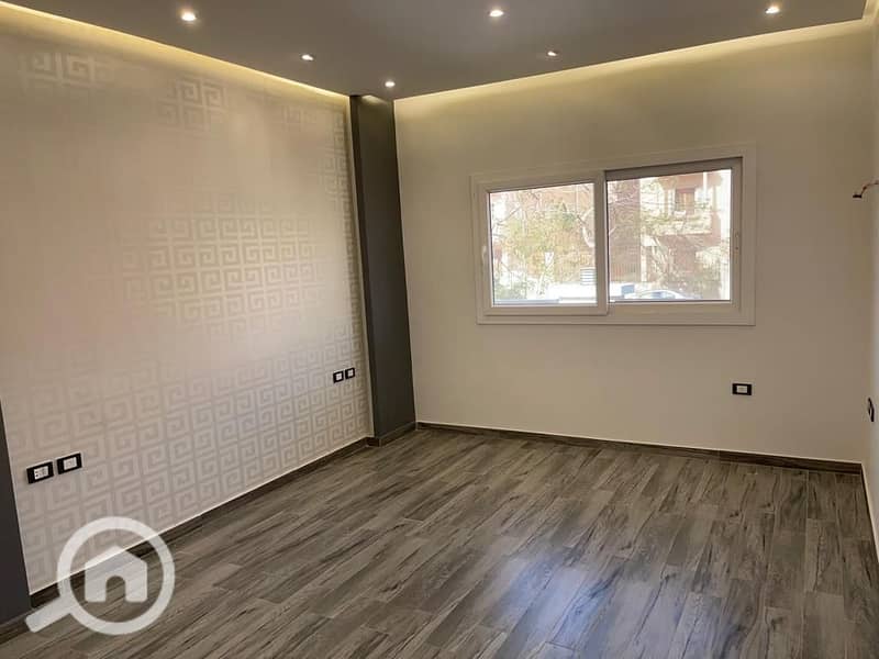 3 646022ba-d0c9-4021-b44b-3013fa0eeee3. jpeg