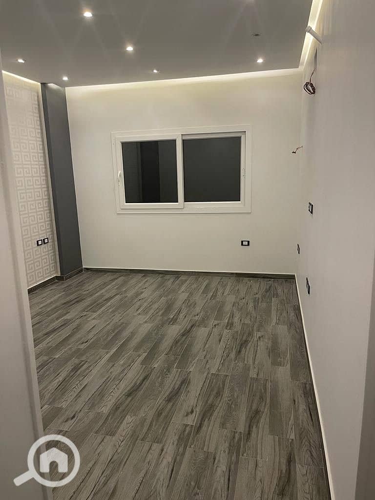 23 78dcb1bd-4ff8-47ec-8984-c151ac6fc454. jpeg