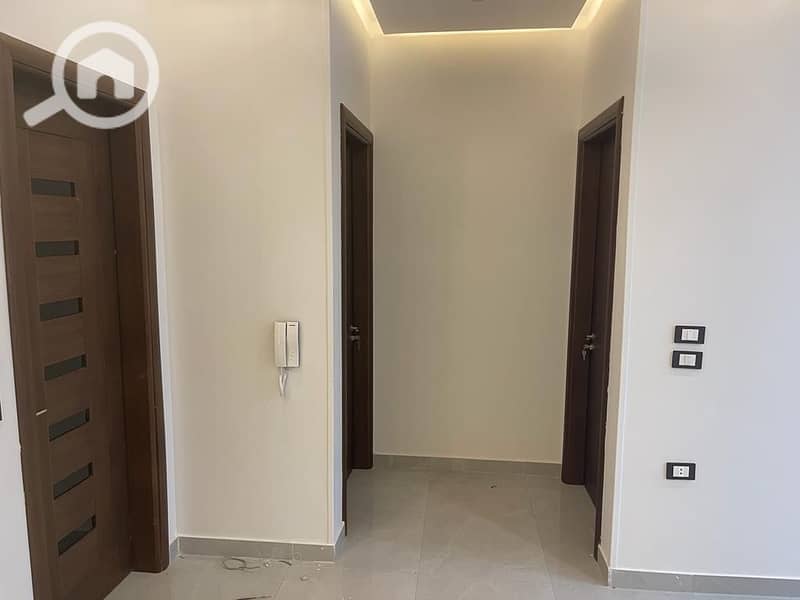 27 c1fe1984-5023-426e-ae01-6ac028c62bee. jpeg