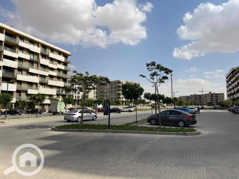 2 121b9390-4b4a-4b0c-b4d7-536eb8ed3682. jpg