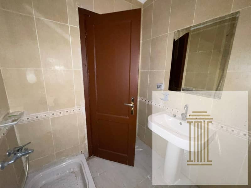 7 WhatsApp Image 2025-11-16 at 6.32. 39 PM. jpeg