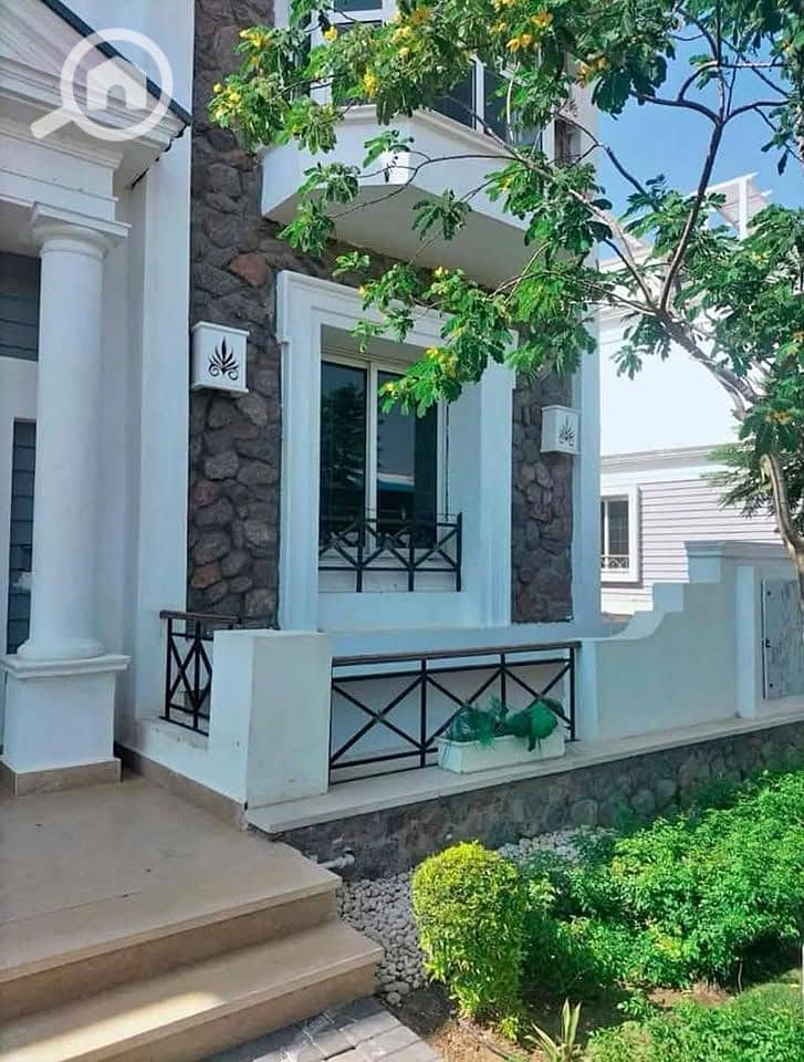 10 558958010_1354796376380354_8150017535287174909_n. jpg