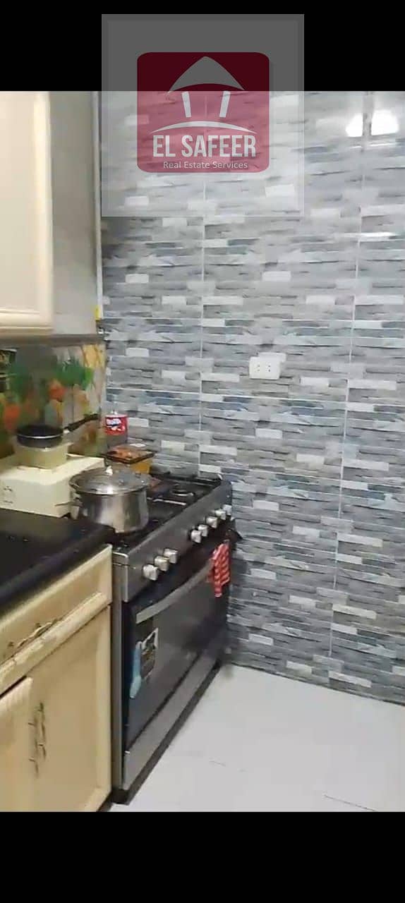 10 6f7c2c8b-e58f-4e98-b6ab-8bb50421d535. jpg